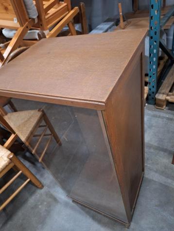 Vitrine kastje,  WD-028 MP420 beschikbaar voor biedingen