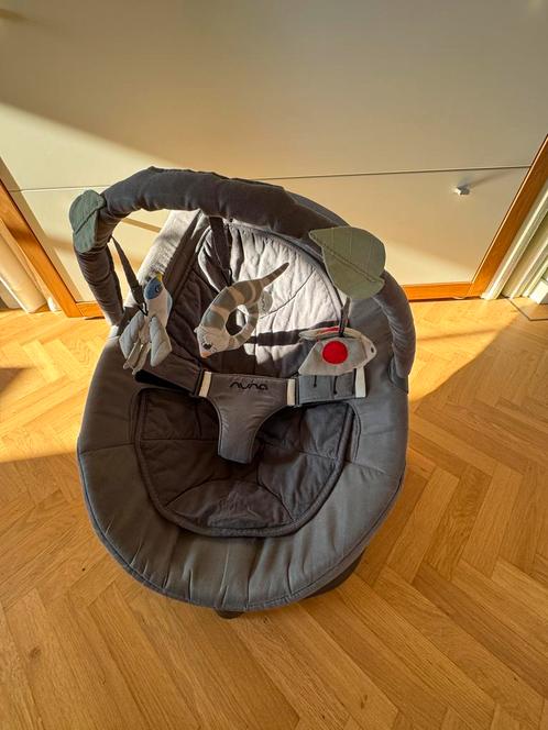 Nuna Leaf wipstoel met speelboog, Kinderen en Baby's, Wipstoeltjes, Zo goed als nieuw, Overige merken, Ophalen