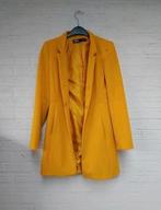 Chique blazer jasje geel dames maat XS, Kleding | Dames, Jasjes, Kostuums en Pakken, Zara, Geel, Ophalen of Verzenden, Zo goed als nieuw
