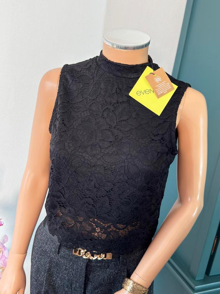 EVEN & ODD top maat M - NIEUW - zwart - kant, Kleding | Dames, Tops, Nieuw, Maat 38/40 (M), Zwart, Zonder mouw, Ophalen of Verzenden
