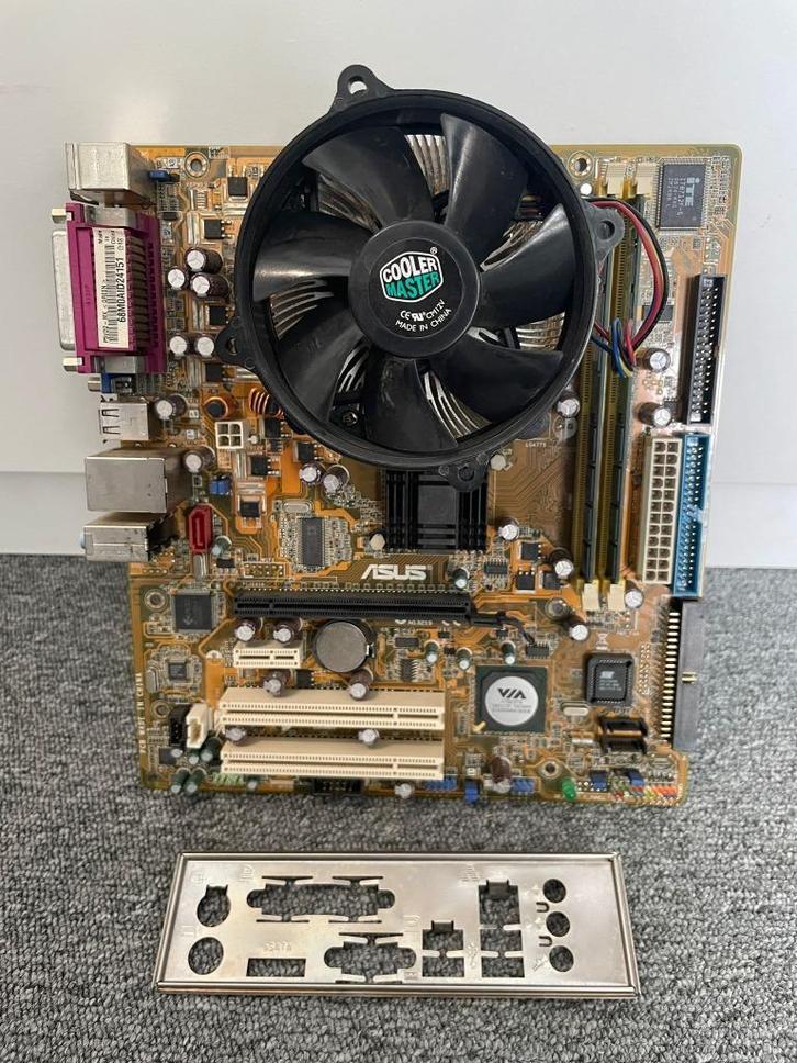 AsusP5VD2-MX, Computers en Software, Vintage Computers, Ophalen of Verzenden