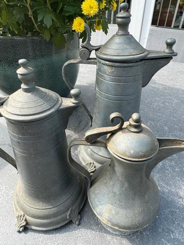 Antieke Tinnen Kannenset - 3 stuks - Decoratief & Verzamelob beschikbaar voor biedingen