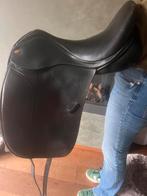 Kent&masters zadel 17 inch, Dieren en Toebehoren, Ophalen of Verzenden, Gebruikt, Dressuur