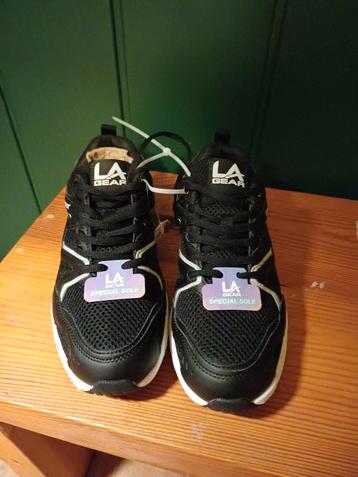 LA GEAR MT 38 - Sneakers beschikbaar voor biedingen