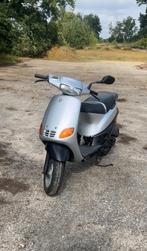 Piaggio zip type 3 2 takt, Fietsen en Brommers, Scooters | Piaggio, Ophalen, Zo goed als nieuw, Zip