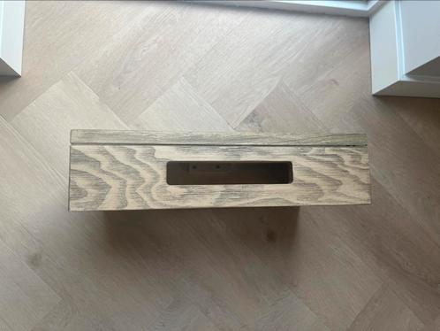 Nieuwe differnz wastafelblad hout, Huis en Inrichting, Badkamer | Complete badkamers, Nieuw, Ophalen