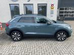 Volkswagen T-ROC 1.5 TSI Life Edition / Nieuwstaat / Add. Cr, Voorwielaandrijving, Adaptive Cruise Control, Gebruikt, Blauw