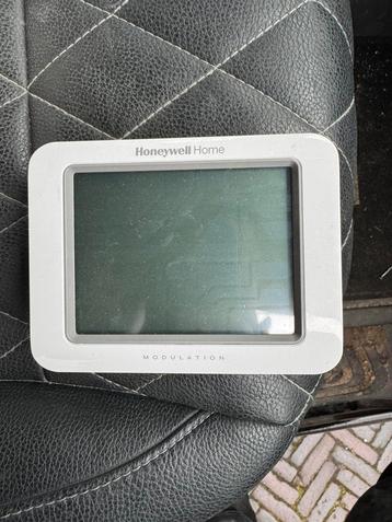 Honeywell touch modulation thermostaat  beschikbaar voor biedingen