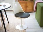 Saarinen Tulip chair, Huis en Inrichting, Stoelen, Gebruikt, Stof, Wit, Eén