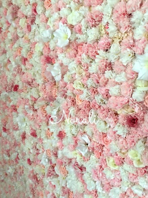 Bloemenwand Roze/Wit - Verhuur Bruiloft - Styling, Hobby en Vrije tijd, Feestartikelen | Verhuur, Zo goed als nieuw, Geboorte of Huwelijk