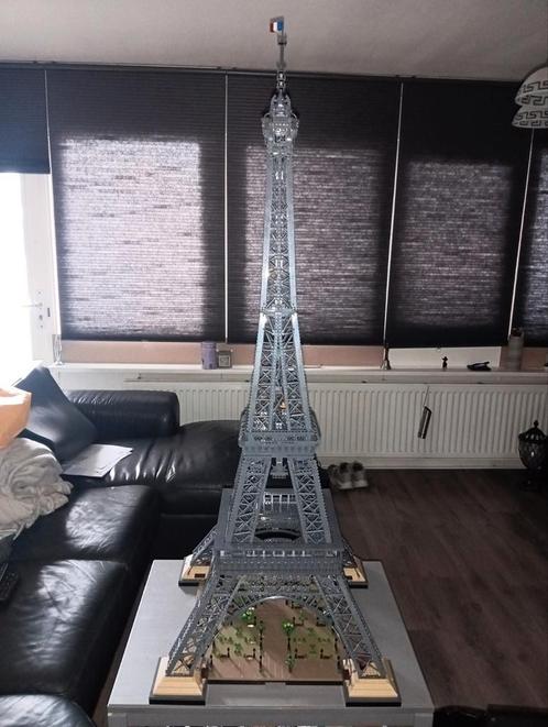 Eiffeltoren lego met verlichting, Kinderen en Baby's, Speelgoed | Duplo en Lego, Zo goed als nieuw, Ophalen of Verzenden