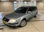 Volkswagen Passat 1.8 turbo NAP NL auto goed onderhouden, Voorwielaandrijving, Stof, 74 €/maand, 4 cilinders