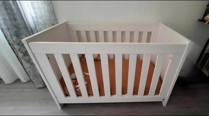 TWF Madeira babykamer ledikant wit., Kinderen en Baby's, Kinderkamer | Complete kinderkamers, Gebruikt, Jongetje of Meisje, Ophalen