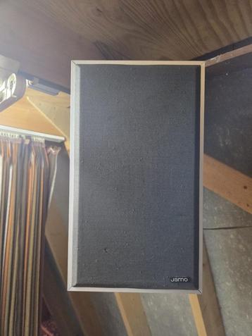 Jamo luidsprekerboxen beschikbaar voor biedingen