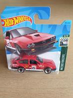 Alfa Romeo GTV6 3.0  kleur Rood  Hotwheels, Nieuw, Ophalen of Verzenden, Auto, Hotwheels