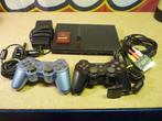 Playstation 2 met 2 controllers en spel Megadrive Collection, Ophalen, Gebruikt, Zwart, Met games