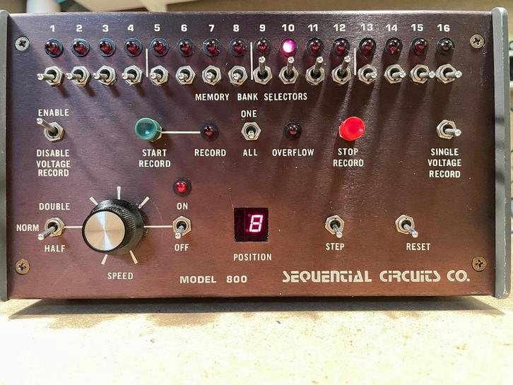 Sequential Circuits Model 800 Sequencer, Muziek en Instrumenten, Synthesizers, Gebruikt, Overige aantallen, Overige merken, Ophalen of Verzenden