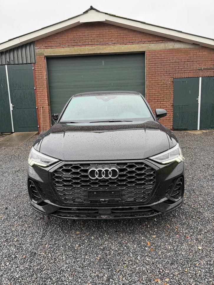 Audi Q3 *SPOTPRIJS* 45 TFSI 230pk S-line Quattro (Schade), Auto diversen, Schadeauto's, Automaat, Benzine, SUV of Terreinwagen