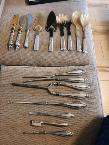 Zilverwerk & Medische Instrumenten Set beschikbaar voor biedingen