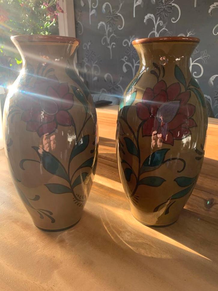 Antieke Vazen met Bloemmotief - Set van 2, Antiek en Kunst, Antiek | Vazen, Ophalen