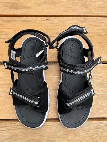 Zwarte sandalen met klittenband Fila | maat 36 beschikbaar voor biedingen