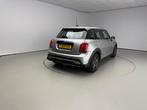 Mini 5-deurs Cooper Automaat / Climate / Cruise / PDC / LED, Auto's, Mini, 12 maanden, Gebruikt, Origineel Nederlands, Bedrijf