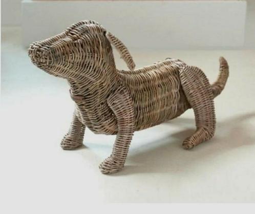 Riviera maison rustic rattan Dachshund 45%, Huis en Inrichting, Woonaccessoires | Overige, Nieuw, Ophalen