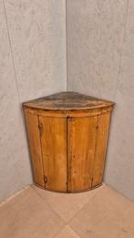 Authentieke houten hoekkast – antiek grenen, Ophalen