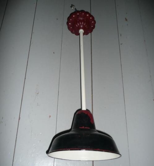 Industriële hanglamp (lengte totaal 68 cm, diam. Kap 26 cm), Huis en Inrichting, Lampen | Hanglampen, 50 tot 75 cm, Metaal, Ophalen of Verzenden