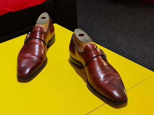 Santoni Per Oger schoenen met gesp en wijn rood kleur 43/5, Kleding | Heren, Schoenen, Zo goed als nieuw, Gespschoenen, Overige kleuren