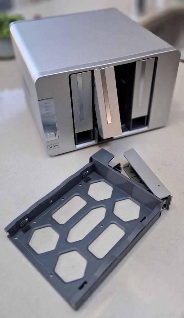 TerraMaster D4-300 – Jouw Ultieme Opslagoplossing!, Computers en Software, NAS, Zo goed als nieuw, Ophalen of Verzenden