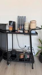 Giulia trolley dutchbone, Huis en Inrichting, Tafels | Sidetables, Ophalen, 50 tot 100 cm, Zo goed als nieuw, 25 tot 50 cm