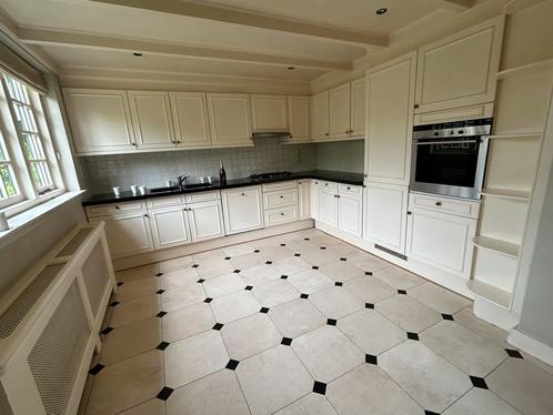 Keukenblad natuursteen, Huis en Inrichting, Keuken | Keukenelementen, Zo goed als nieuw, Minder dan 100 cm, 200 cm of meer, 50 tot 75 cm