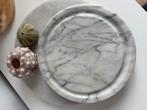 Marmeren plateau, Huis en Inrichting, Woonaccessoires | Dienbladen, Ophalen of Verzenden, Zo goed als nieuw, Rond, Overige materialen
