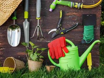 Voor onze Troosttuin zijn we opzoek naar tuingereedschap