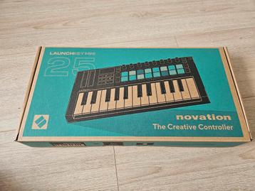 Novation Launchkey Mini MK4 - Nieuw in doos! beschikbaar voor biedingen