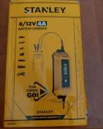 Nieuwe Stanley 6/12V 4A Acculader - Plug & Charge, Ophalen, Nieuw