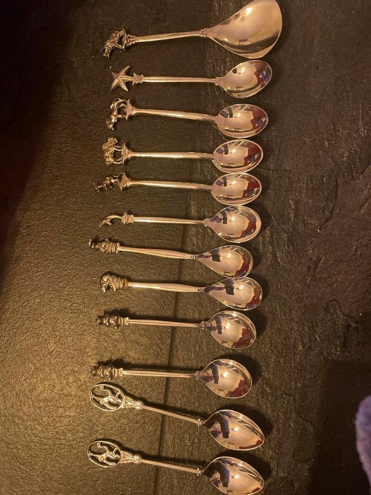 VerZilverde Lepeltjes Stichting AAP & Wereld Natuur Fonds, Antiek en Kunst, Antiek | Bestek, Ophalen