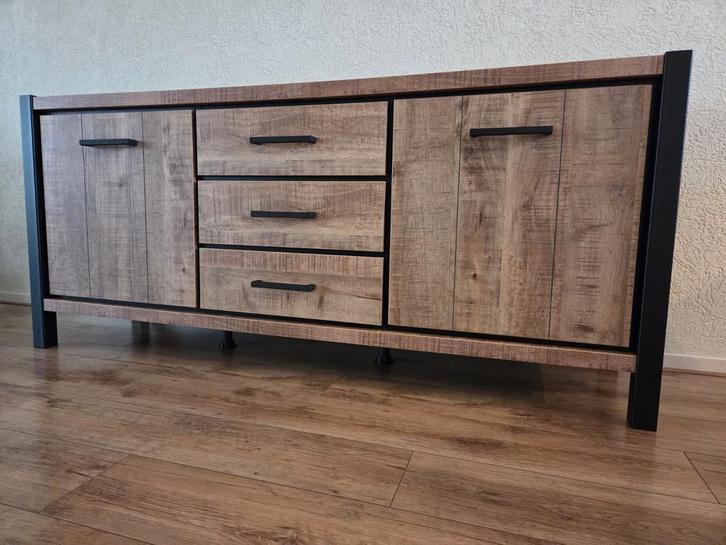 Dressoir Mantera lichtbruin 80x180x48, Huis en Inrichting, Kasten | Dressoirs, Zo goed als nieuw, 25 tot 50 cm, Ophalen