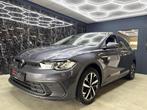 Volkswagen Polo 1.0 TSI Life Edition (bj 2024, automaat), Auto's, Volkswagen, Stof, Zwart, Bedrijf, 3 cilinders