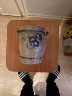 Antieke stenen pot met blauwe decoratie, Antiek en Kunst, Ophalen of Verzenden