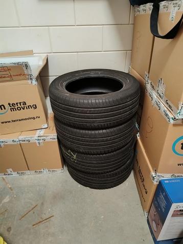 Pirelli 225/55 R17 bandenset beschikbaar voor biedingen