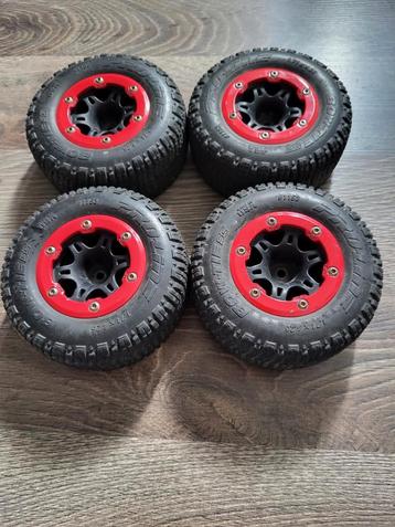 proline bow tie banden met beatlock velgen traxxas 4x4 beschikbaar voor biedingen