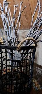 Zwarte XL bamboe mand, Huis en Inrichting, Woonaccessoires | Schalen en Manden, Ophalen of Verzenden, Nieuw, Rond, Riet