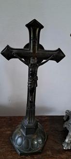 Kruis crucifix Jezus patina metaal brons €15, Ophalen of Verzenden
