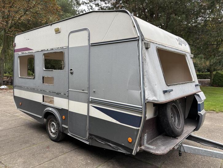 Fendt Karat 470 TF Gestript, Caravans en Kamperen, Caravans, Bedrijf, Fendt, 4 tot 5 meter