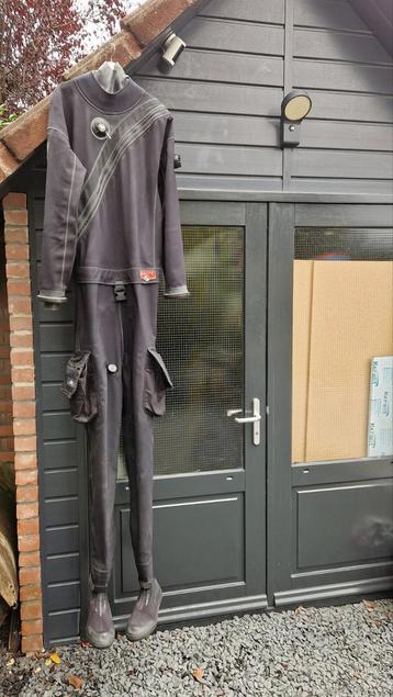 Santi E-lite Droogpak XL - Nieuwe Rits & Seals beschikbaar voor biedingen