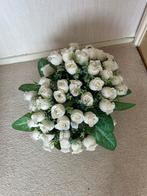 Bloempot met witte rozen, Huis en Inrichting, Woonaccessoires | Kunstplanten en Kunstbloemen, Ophalen, Zo goed als nieuw, Binnen