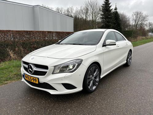 Mercedes-Benz CLA-Klasse 180 Edition 1 / NAVI / AIRCO / CRUI, Auto's, Mercedes-Benz, Particulier, Te koop, CLA, ABS, Airbags, Airconditioning