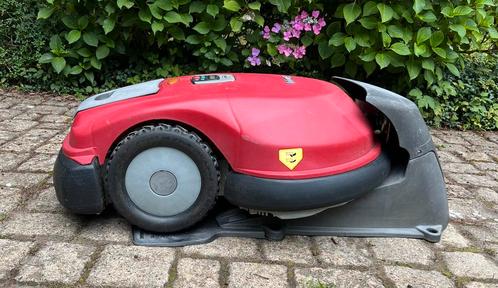 Robomow City 120 (RL), Tuin en Terras, Robotmaaiers, Gebruikt, Meer dan 25 cm, Met regensensor, Ophalen of Verzenden